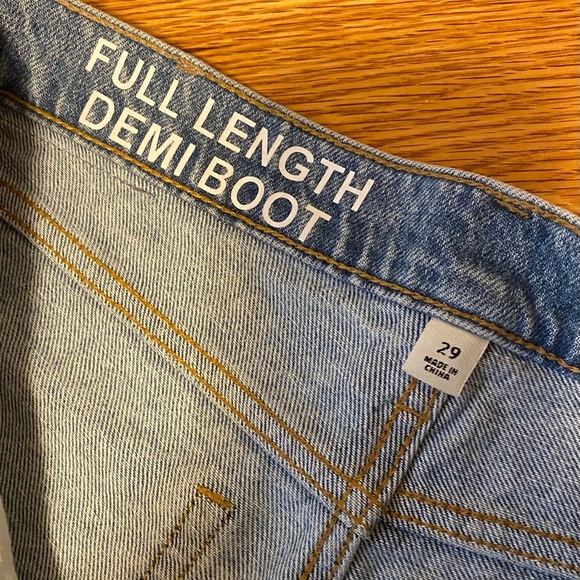 J CREW Boot Cut Jeans - Picture 3 of 5